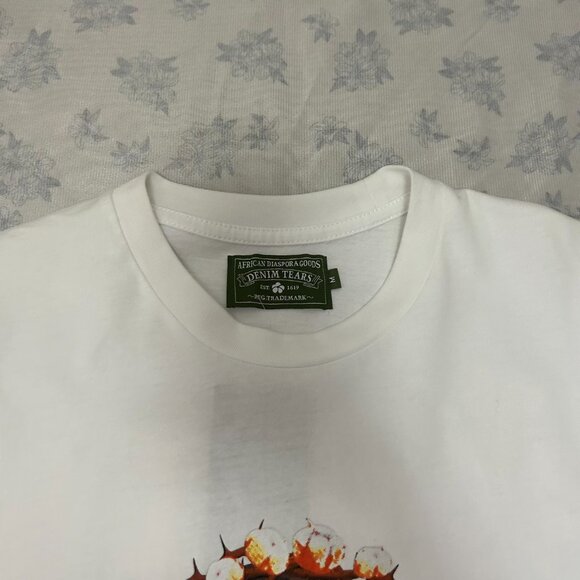 Denim Tears Crown Made of Cotton Tee - Picture 2 of 6